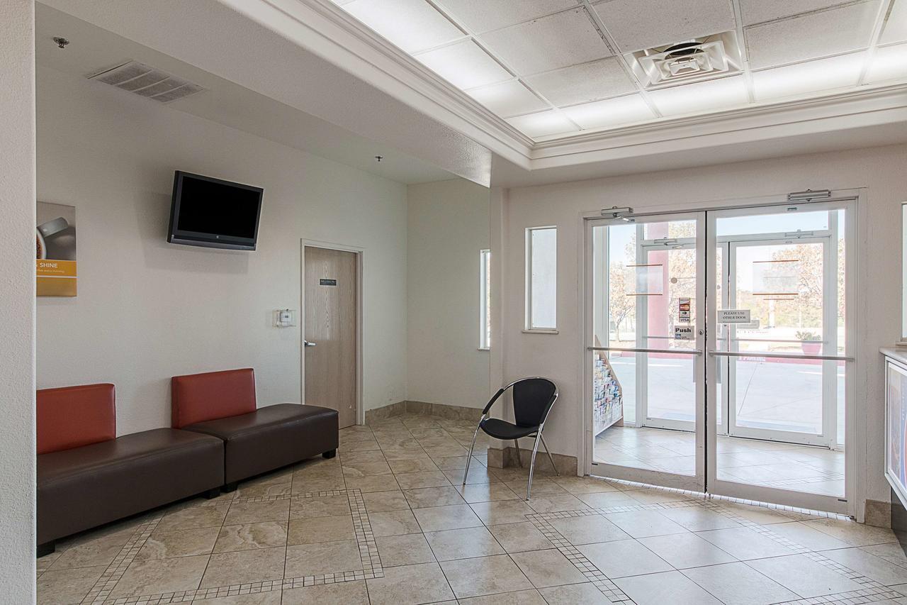 Motel 6-San Antonio, Tx - Downtown - Alamo Dome Екстериор снимка