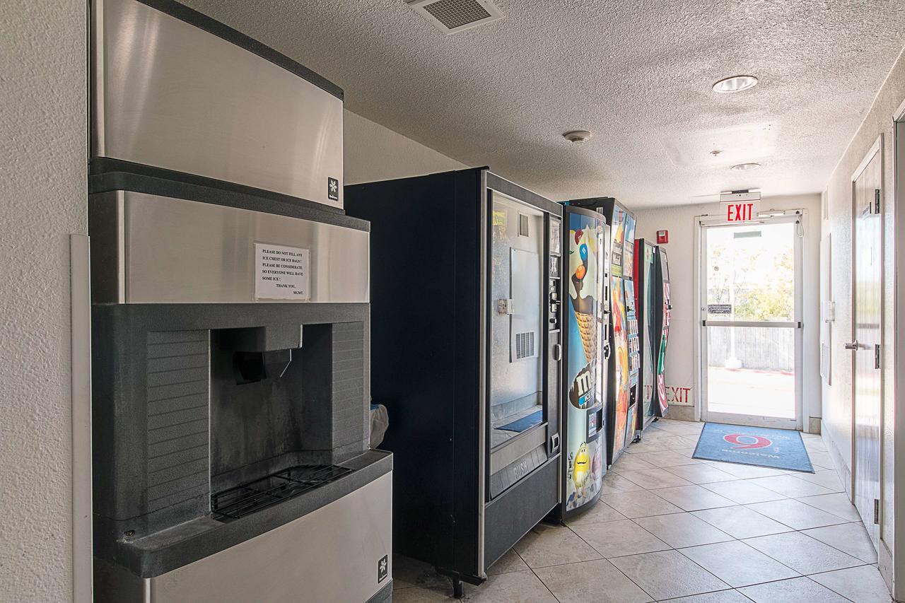 Motel 6-San Antonio, Tx - Downtown - Alamo Dome Екстериор снимка